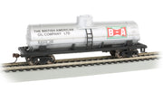Bachmann HO Scale 40-Foot Single-Dome Tank Car - British American Oil– product image 1
