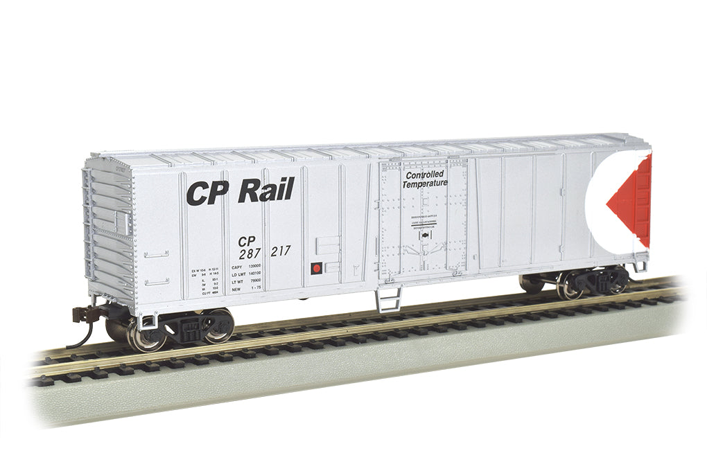Bachmann HO Scale 50-Foot Steel Reefer - Canadian Pacific– product image