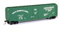 Bachmann 18032 HO scale 50-foot plug-door boxcar Gulf Mobile & Ohio GM&O #1244 angled view