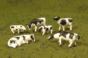 Cows - Black & White - HO Scale - Bachmann 33103