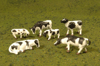 Cows - Black & White - HO Scale - Bachmann 33103