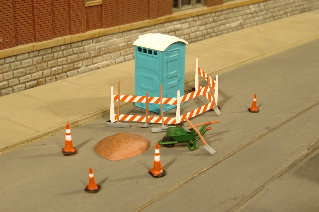 Building Site Accessories - HO Scale - Bachmann 33114