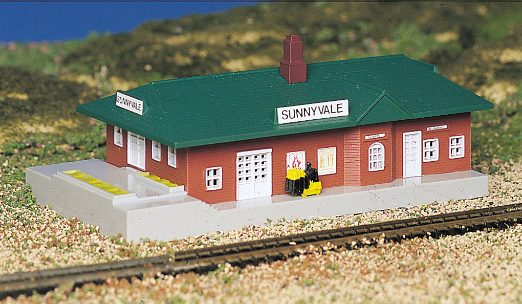 Passenger Station - Bachmann 45908