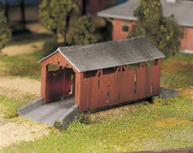 Covered Bridge - Bachmann 45992
