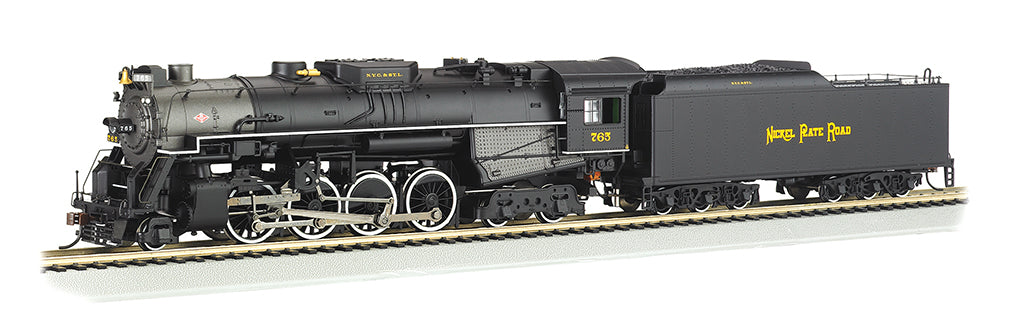 2-8-4 Berkshire - NKP #765 - Rail Fan Version - Bachmann 52401