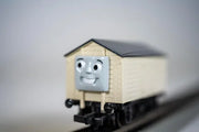Bachmann 77015 HO Troublesome Truck #5 front three-quarter view