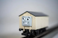 Bachmann 77015 HO Troublesome Truck #5 front three-quarter view