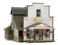 Banta Modelworks 2134 Everest Country Store HO scale kit, assembled and painted example.