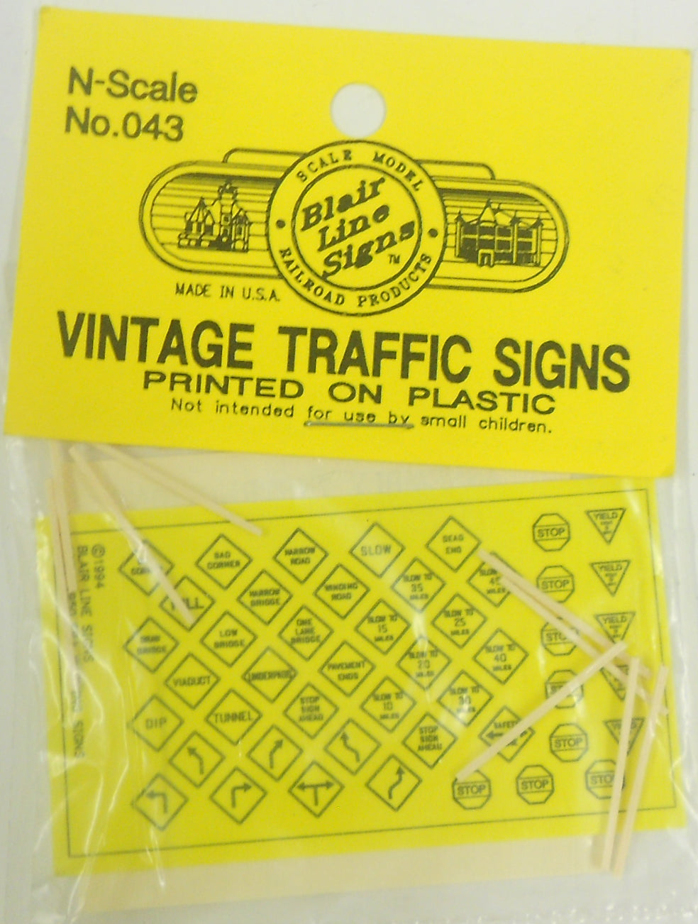 Blair Line N Scale Vintage Highway Warning Signs – 043– product image