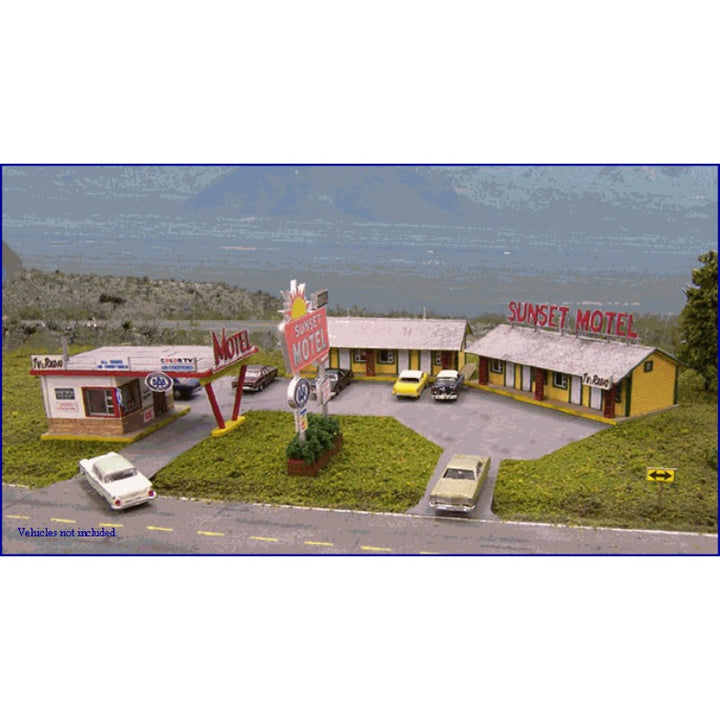 Blair Line HO Scale Sunset Motel Kit, Office: 5 x 3-5/16" (12.7 x 8.4 cm); Units: 6-1/2 x 2-3/4" (16.5 x 6.9 cm) – 2001 — exact product reference