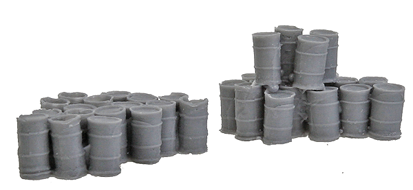 Bar Mills 01002 assorted 55-gallon drums, two unpainted resin groups