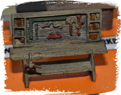 Bar Mills 04002 O scale workbench with vise and tool rack - painted example