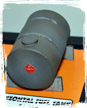 Bar Mills 04004 O scale horizontal fuel tank - painted example