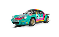 Scalextric C4439 Porsche 911 3.0 RSR front three-quarter view