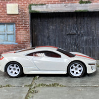 Custom Hot Wheels - 2012 Acura NSX Concept - White and Red - White 6 Spoke Wheels - Rubber Tires