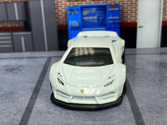 Custom Hot Wheels - LB WORKS Lamborghini Huracan Coupe - White and Black - Gray and Chrome 4 Spoke Wheels - Rubber Tires