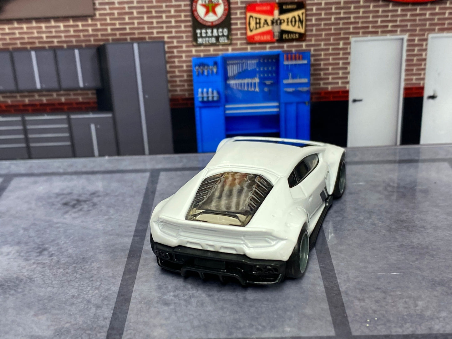 Custom Hot Wheels - LB WORKS Lamborghini Huracan Coupe - White and Black - Gray and Chrome 4 Spoke Wheels - Rubber Tires