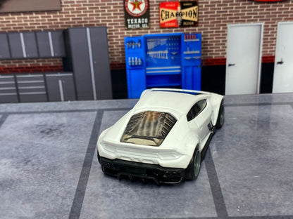 Custom Hot Wheels - LB WORKS Lamborghini Huracan Coupe - White and Black - Gray and Chrome 4 Spoke Wheels - Rubber Tires