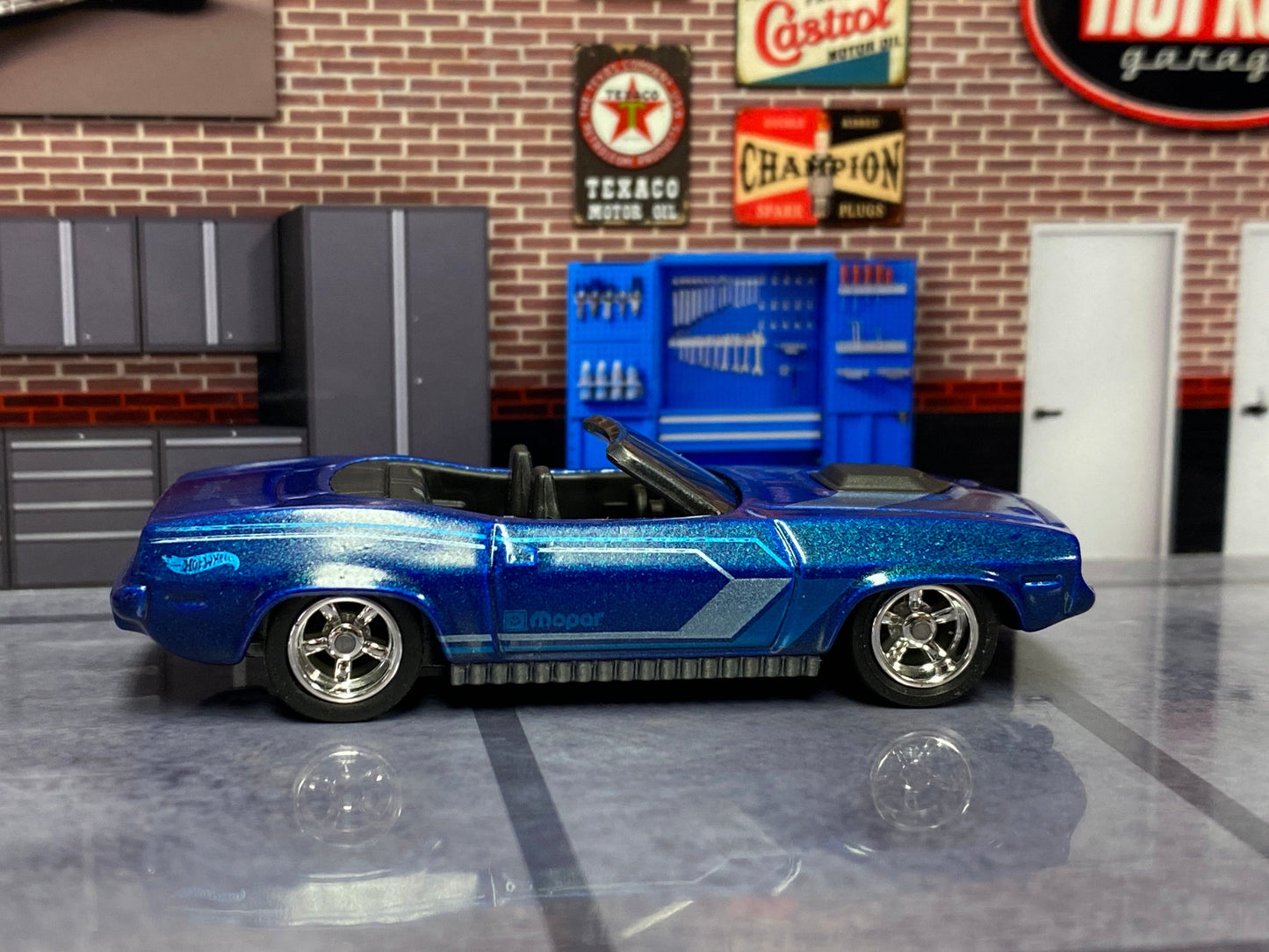 Custom Hot Wheels - Plymouth Barracuda - Blue - Chrome AMR Wheels - Rubber Tires