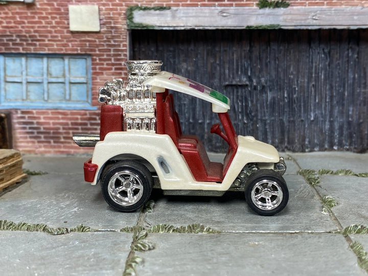 Custom Hot Wheels Tee'd Off – Red/White/Blue – Chrome Wheels – Rubber Tires – side view