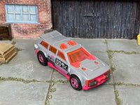Track Dwagon gray-and-pink 009X custom Hot Wheels with pink wheels, view 2