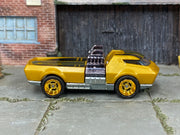Custom Hot Wheels Twin Mill – Gold/Black – Gold Wheels – Rubber Tires – side view