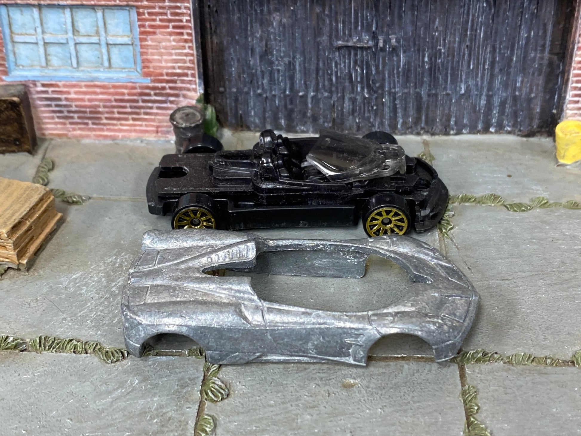 DIY Custom Hot Wheels Car Kit - 2017 Pagani Huayra - Build Your Own Custom Hot Wheels!