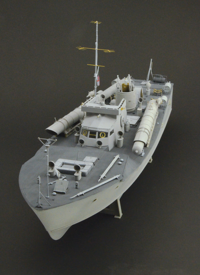 Italeri5610 Vosper MTB77 1/35 assembled example 1