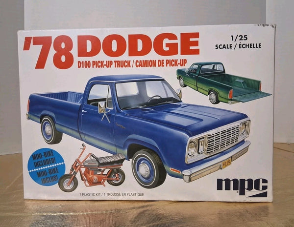 MPC 901 1/25 1978 Dodge D100 Pickup model kit box