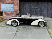 1999 Hot Wheels Auburn 852 black and silver Pinstripe Power loose car, right-side view