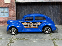 Hot Wheels 2000 Fat Fendered '40 Weise Brothers left-side view
