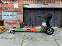 Hot Wheels 2008 Driven To The Max Team Drag Racing silver green right-side view