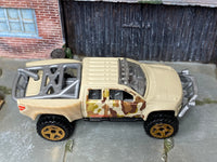 Hot Wheels 2010 Sandblaster tan camouflage top view