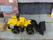 2014 Hot Wheels Wheel Loader yellow BFC33 loose construction vehicle, top view