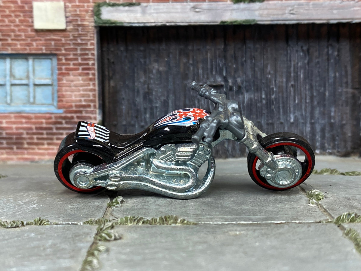 Hot Wheels 2017 Blast Lane black HW Moto right-side view