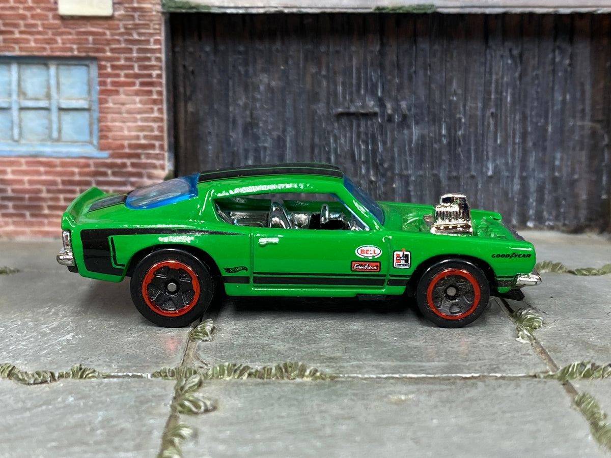 Hot Wheels 2025 King Kuda green Muscle Mania right-side view