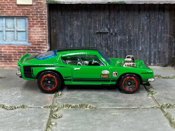 Hot Wheels 2025 King Kuda green Muscle Mania right-side view