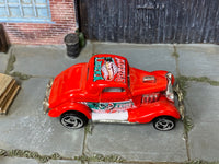 Hot Wheels 3-Window 34 red Sumo Samo wrestler graphics, top view