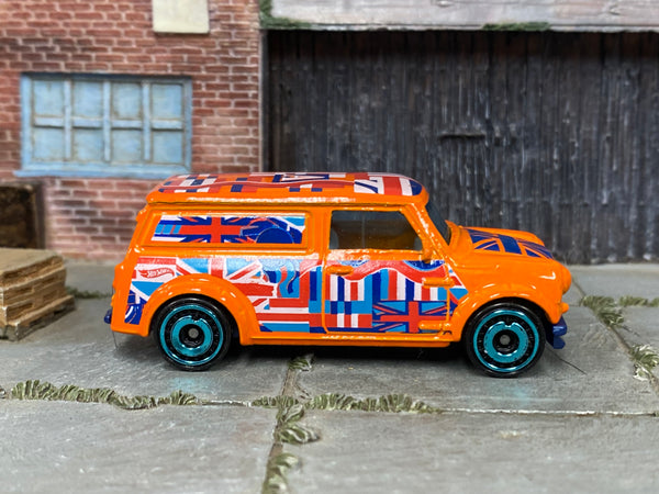 Hot Wheels ’67 Austin Mini Van orange Union Jack loose van, right side view