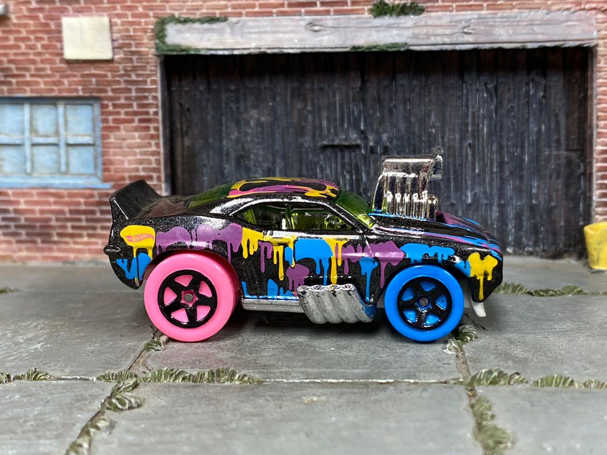 Hot Wheels 69 Camaro Z28 Tooned black paint-splatter loose car, right side view
