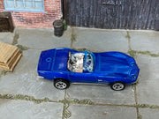 Hot Wheels '72 Stingray Convertible Targa Blue HKG60 loose car, top view