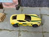 Hot Wheels Aston Martin One-77 — top view