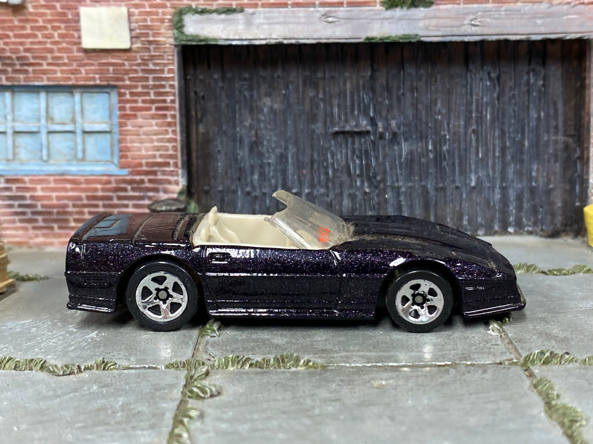 Hot Wheels Custom Corvette Convertible dark purple with five-spoke wheels, right side view
