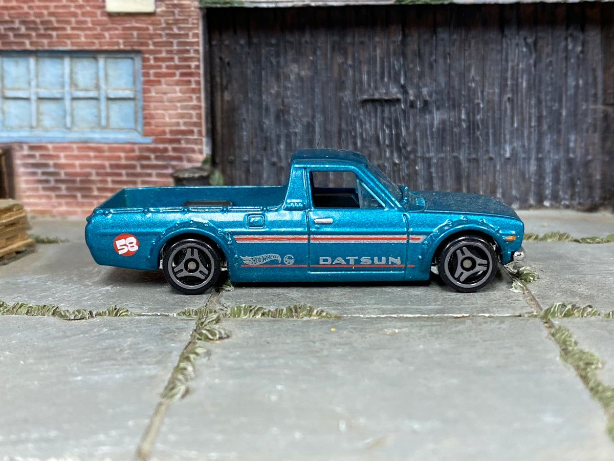 Hot Wheels 1975 Datsun Sunny Truck B120 metallic teal 58 loose pickup, right side view