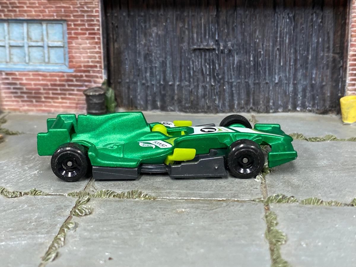 Hot Wheels HW F1 Racer green number 1 loose car, right side view