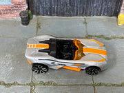 Hot Wheels Trak-Tune 2025 Color Shifters JDN32 loose car, top view