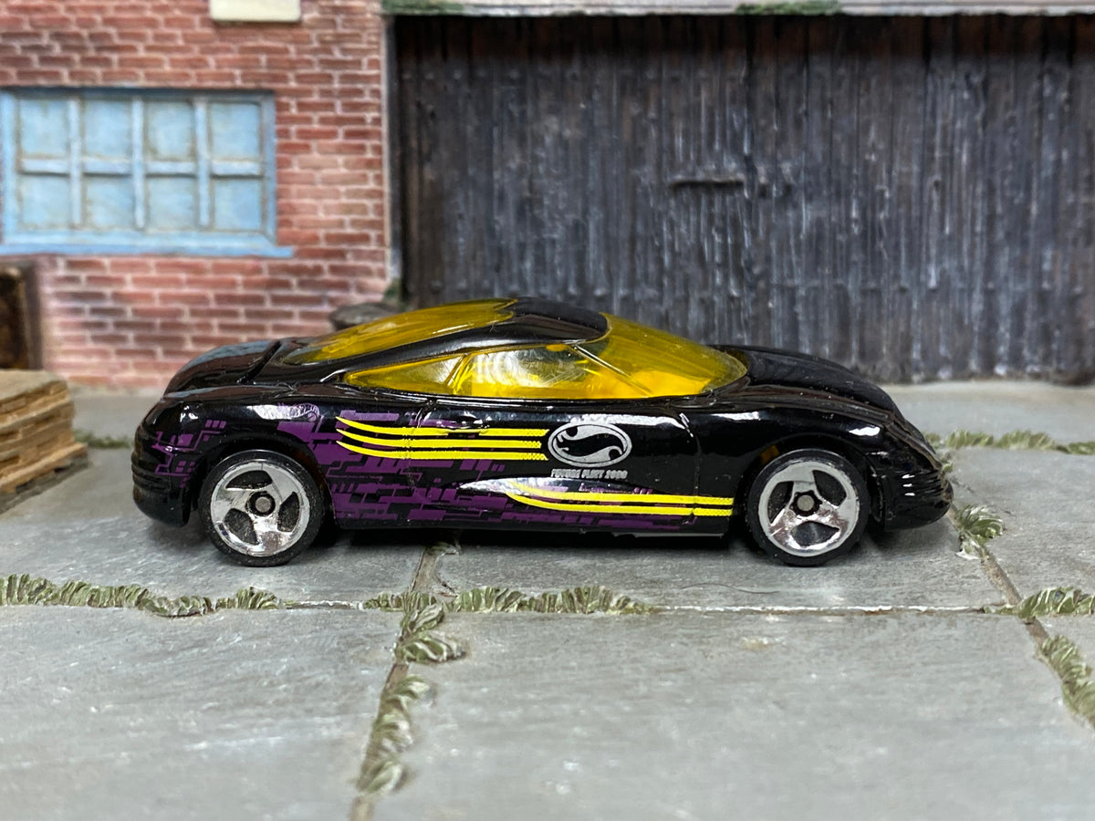 Hot Wheels Zotic 2003 Highway 35 Roadbeasts number 16 B1062 loose car, right-side view