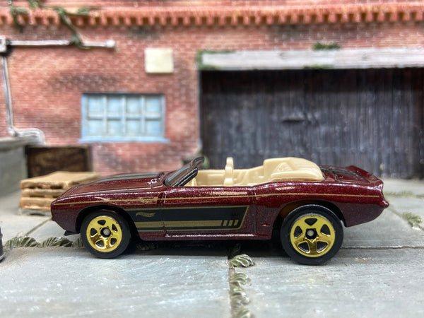 Loose Hot Wheels 1969 Chevy Camaro Convertible In Root Beer Brown and Black
