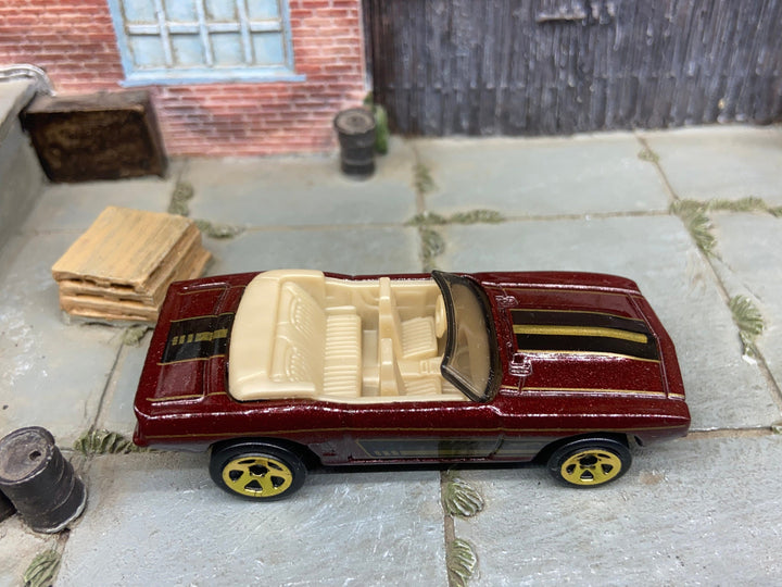 Loose Hot Wheels 1969 Chevy Camaro Convertible In Root Beer Brown and Black — view 2