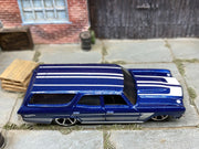 Loose Hot Wheels - 1970 Chevy Chevelle SS Station Wagon - Blue and White